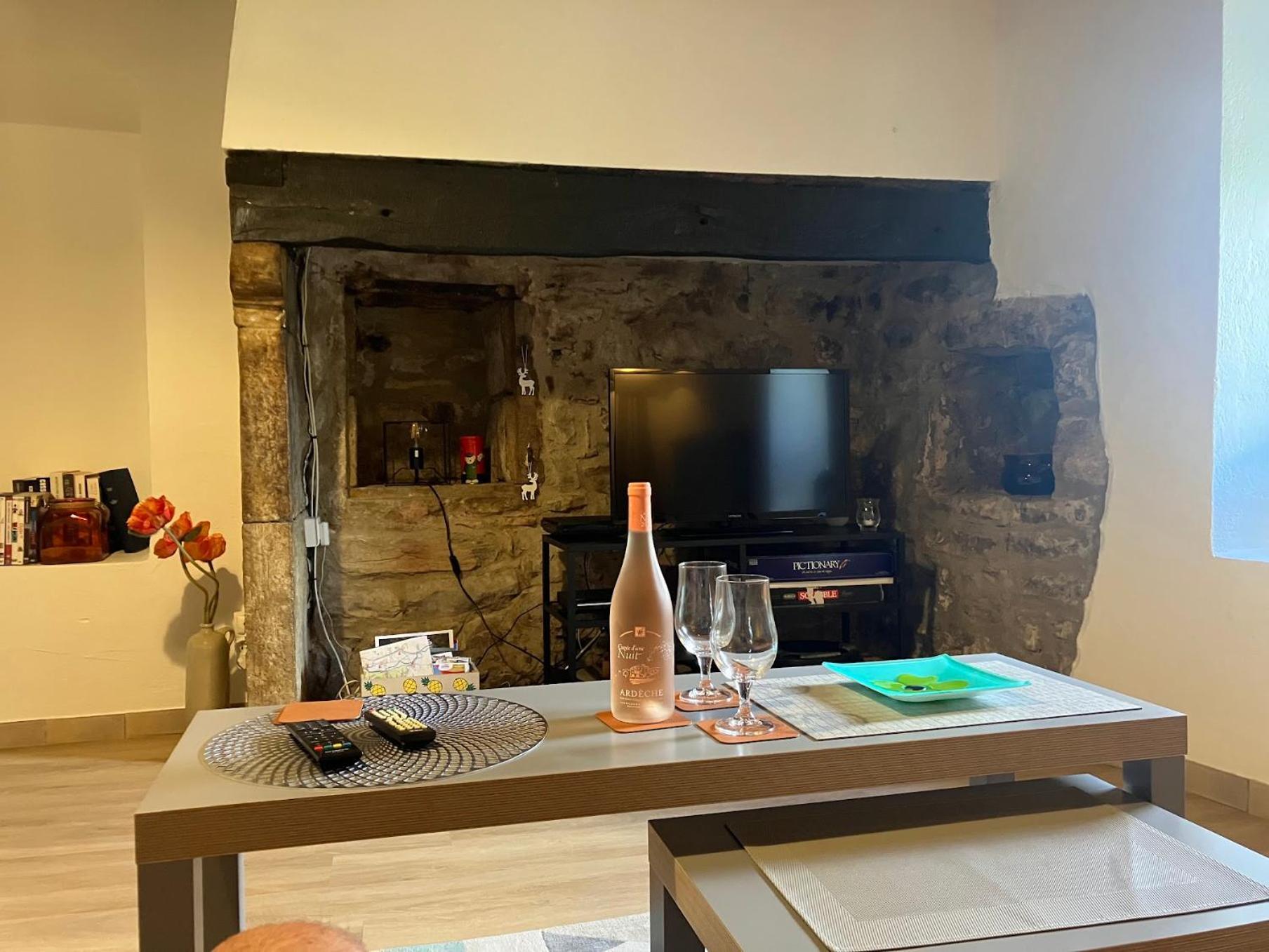 Gite La Serre - Maison De Village Au Calme Et Au Coeur Des Plus Beaux Sites Ardechois Grospierres Buitenkant foto